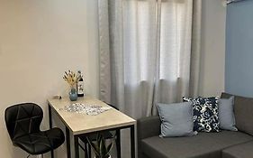 Black Eagle Apartment