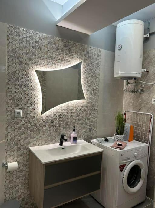 Black Eagle Apartment Dırama Dış mekan fotoğraf